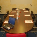 Sala  riunione  A   per focus group fino a  10/12 persone